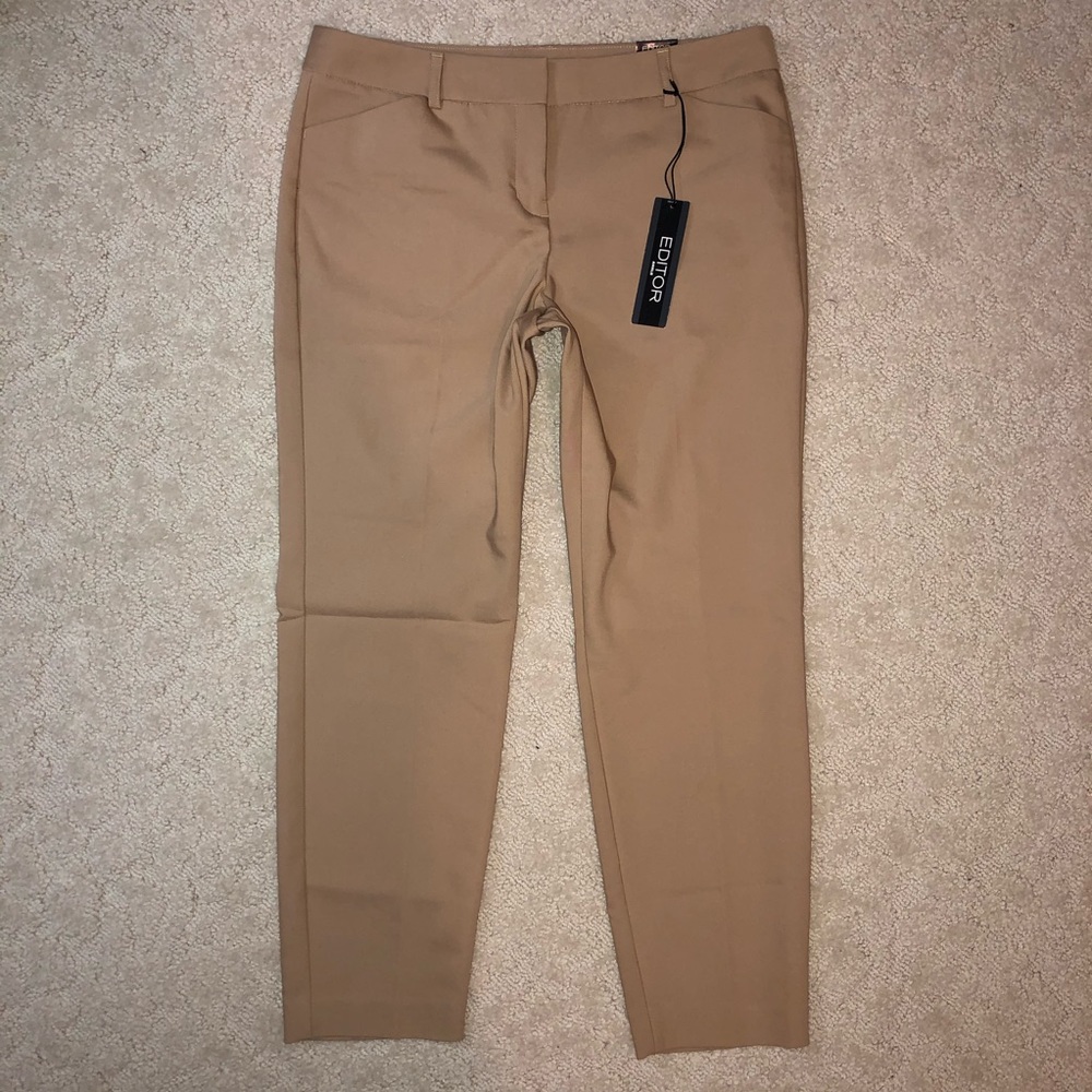 Express Editor Ankle Pants 8 NWT Nude